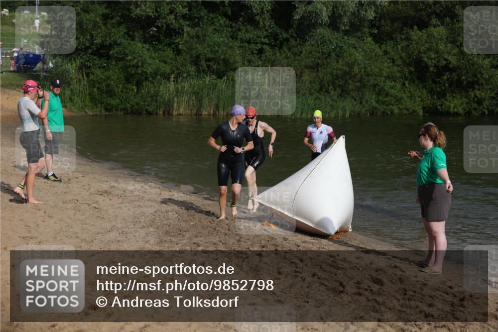 21.06.2026 - 29. Vierlanden-Triathlon Andreas Tolksdorf http://msf.ph/oto/9852798 21.06.2026 08:35:59 Schwimmen  meine-sportfotos.de