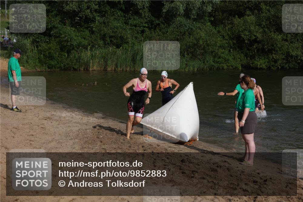 21.06.2026 - 29. Vierlanden-Triathlon Andreas Tolksdorf http://msf.ph/oto/9852883 21.06.2026 08:36:24 Schwimmen  meine-sportfotos.de
