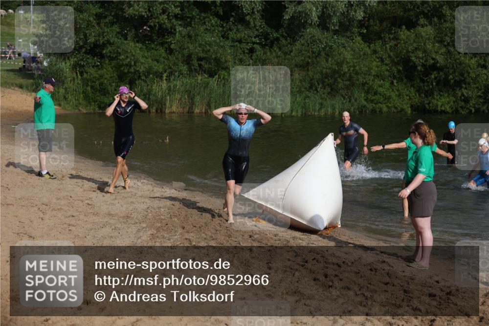 21.06.2026 - 29. Vierlanden-Triathlon Andreas Tolksdorf http://msf.ph/oto/9852966 21.06.2026 08:37:00 Schwimmen 24, 30, 63 meine-sportfotos.de