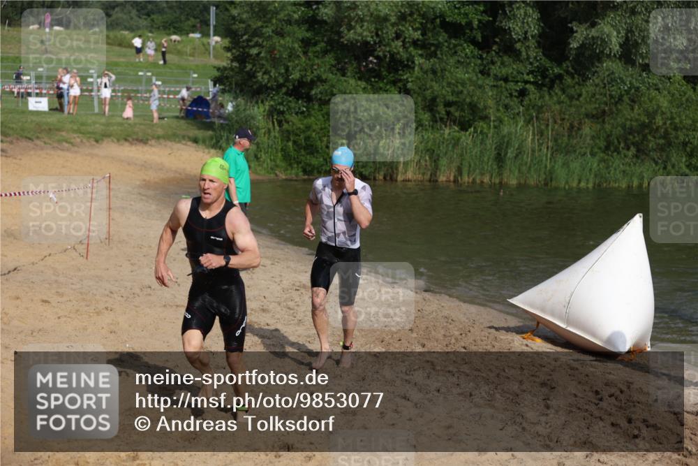 21.06.2026 - 29. Vierlanden-Triathlon Andreas Tolksdorf http://msf.ph/oto/9853077 21.06.2026 08:37:29 Schwimmen 31, 36, 107, 127 meine-sportfotos.de
