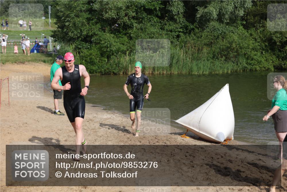 21.06.2026 - 29. Vierlanden-Triathlon Andreas Tolksdorf http://msf.ph/oto/9853276 21.06.2026 08:38:58 Schwimmen 10, 61, 82 meine-sportfotos.de