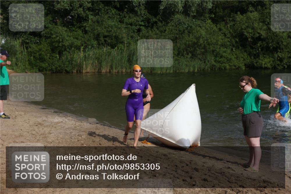 21.06.2026 - 29. Vierlanden-Triathlon Andreas Tolksdorf http://msf.ph/oto/9853305 21.06.2026 08:39:14 Schwimmen 32, 155, 166, 212 meine-sportfotos.de