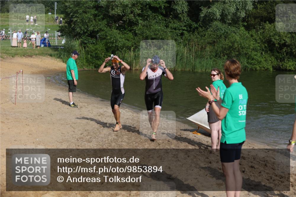 21.06.2026 - 29. Vierlanden-Triathlon Andreas Tolksdorf http://msf.ph/oto/9853894 21.06.2026 08:45:24 Schwimmen 69, 169, 173, 174, 219 meine-sportfotos.de