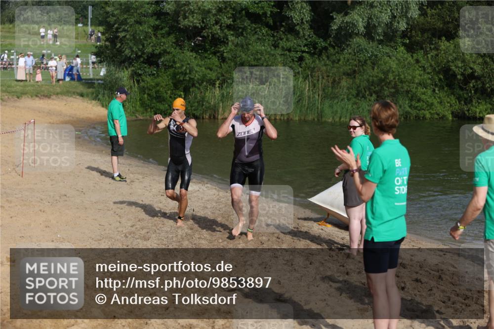 21.06.2026 - 29. Vierlanden-Triathlon Andreas Tolksdorf http://msf.ph/oto/9853897 21.06.2026 08:45:24 Schwimmen 69, 169, 173, 174, 219 meine-sportfotos.de