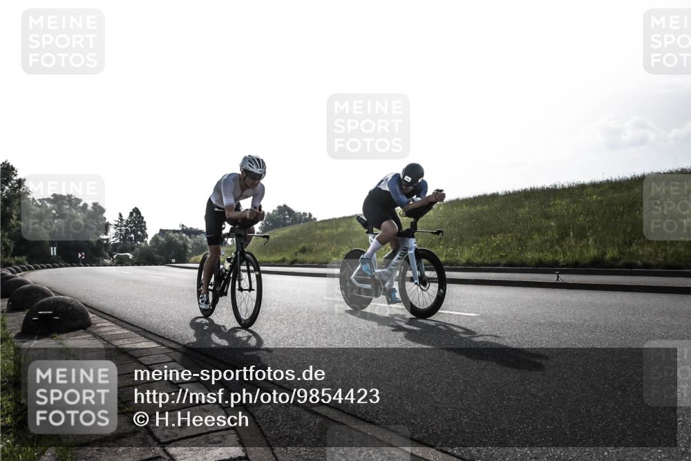 21.06.2026 - 29. Vierlanden-Triathlon H.Heesch http://msf.ph/oto/9854423 21.06.2026 08:52:44 Radfahren 154, 184 meine-sportfotos.de