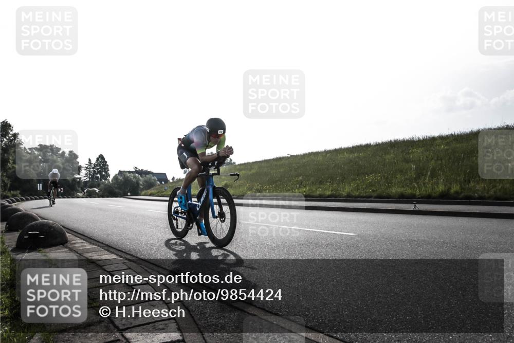 21.06.2026 - 29. Vierlanden-Triathlon H.Heesch http://msf.ph/oto/9854424 21.06.2026 08:53:13 Radfahren 202, 1355 meine-sportfotos.de