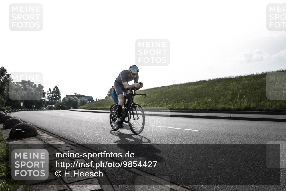 21.06.2026 - 29. Vierlanden-Triathlon H.Heesch http://msf.ph/oto/9854427 21.06.2026 08:53:25 Radfahren 109, 196 meine-sportfotos.de