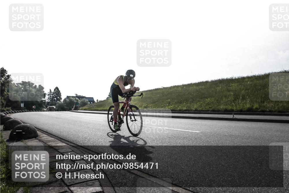 21.06.2026 - 29. Vierlanden-Triathlon H.Heesch http://msf.ph/oto/9854471 21.06.2026 08:57:05 Radfahren 118 meine-sportfotos.de