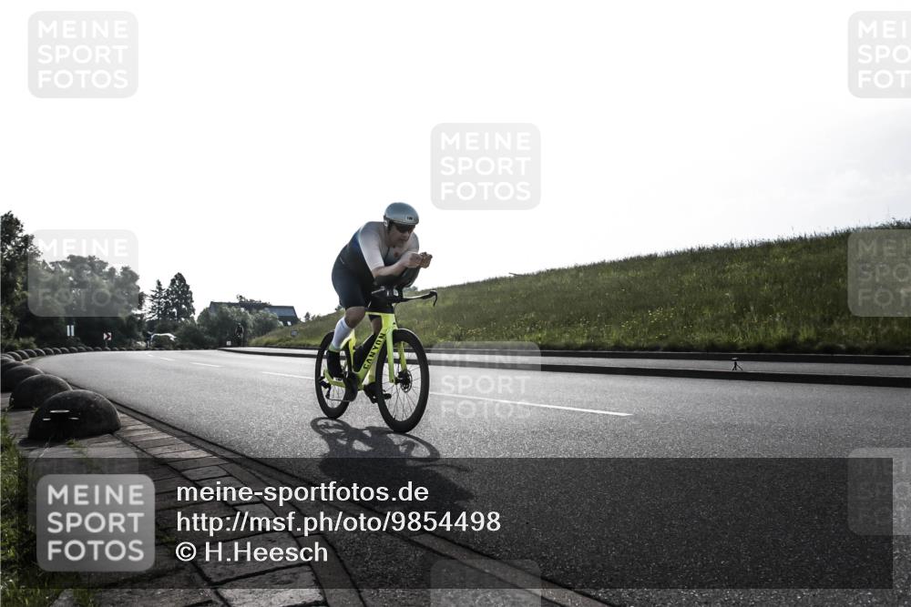21.06.2026 - 29. Vierlanden-Triathlon H.Heesch http://msf.ph/oto/9854498 21.06.2026 08:59:24 Radfahren 199 meine-sportfotos.de