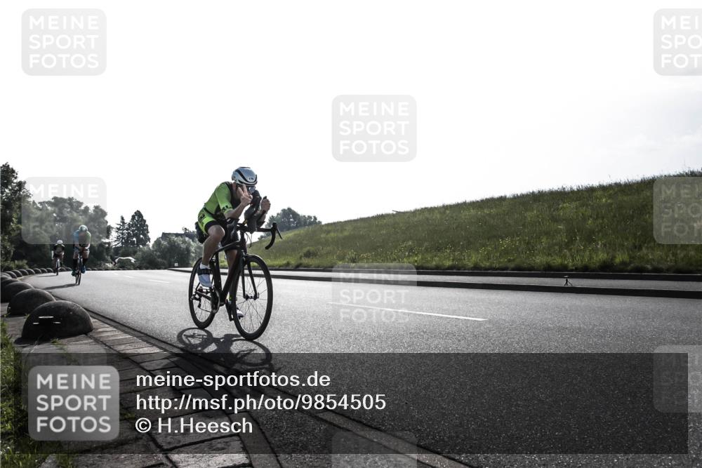 21.06.2026 - 29. Vierlanden-Triathlon H.Heesch http://msf.ph/oto/9854505 21.06.2026 09:00:18 Radfahren 163, 179, 180 meine-sportfotos.de