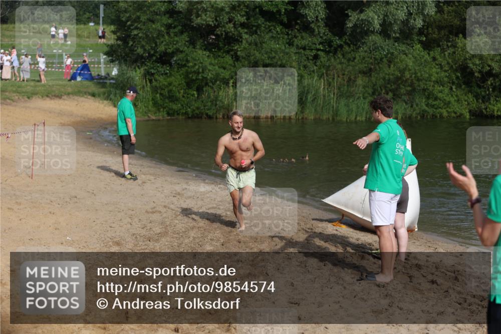 21.06.2026 - 29. Vierlanden-Triathlon Andreas Tolksdorf http://msf.ph/oto/9854574 21.06.2026 08:48:49 Schwimmen 59, 92 meine-sportfotos.de