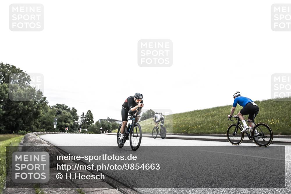 21.06.2026 - 29. Vierlanden-Triathlon H.Heesch http://msf.ph/oto/9854663 21.06.2026 10:31:05 Radfahren 505, 623 meine-sportfotos.de