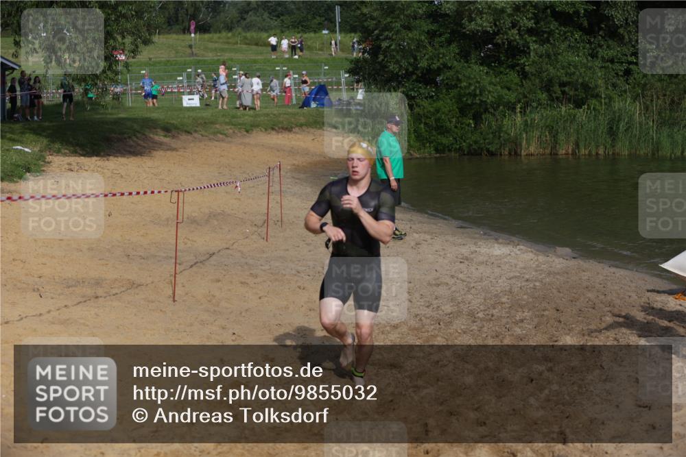 21.06.2026 - 29. Vierlanden-Triathlon Andreas Tolksdorf http://msf.ph/oto/9855032 21.06.2026 08:50:38 Schwimmen 101, 163 meine-sportfotos.de