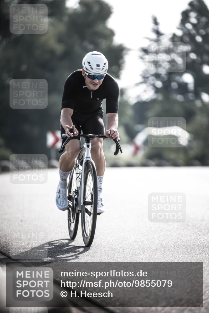 21.06.2026 - 29. Vierlanden-Triathlon H.Heesch http://msf.ph/oto/9855079 21.06.2026 08:50:45 Radfahren 14, 55 meine-sportfotos.de