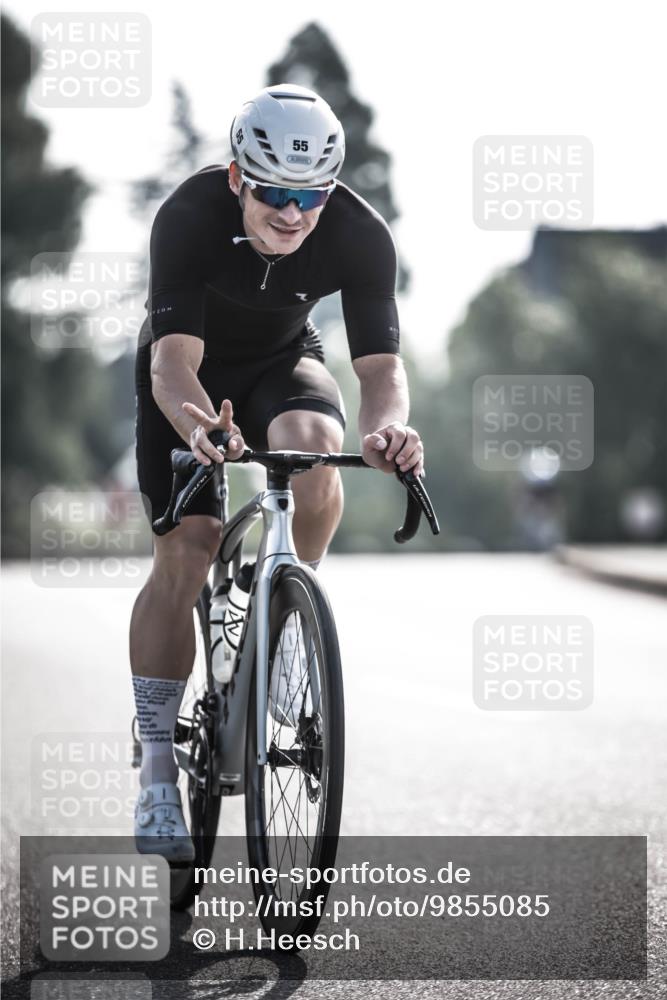 21.06.2026 - 29. Vierlanden-Triathlon H.Heesch http://msf.ph/oto/9855085 21.06.2026 08:50:46 Radfahren 14, 55 meine-sportfotos.de