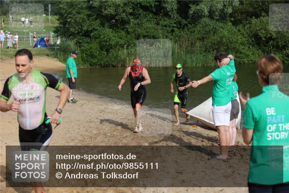 21.06.2026 - 29. Vierlanden-Triathlon Andreas Tolksdorf http://msf.ph/oto/9855111 21.06.2026 08:50:46 Schwimmen 100, 163, 179, 1353 meine-sportfotos.de