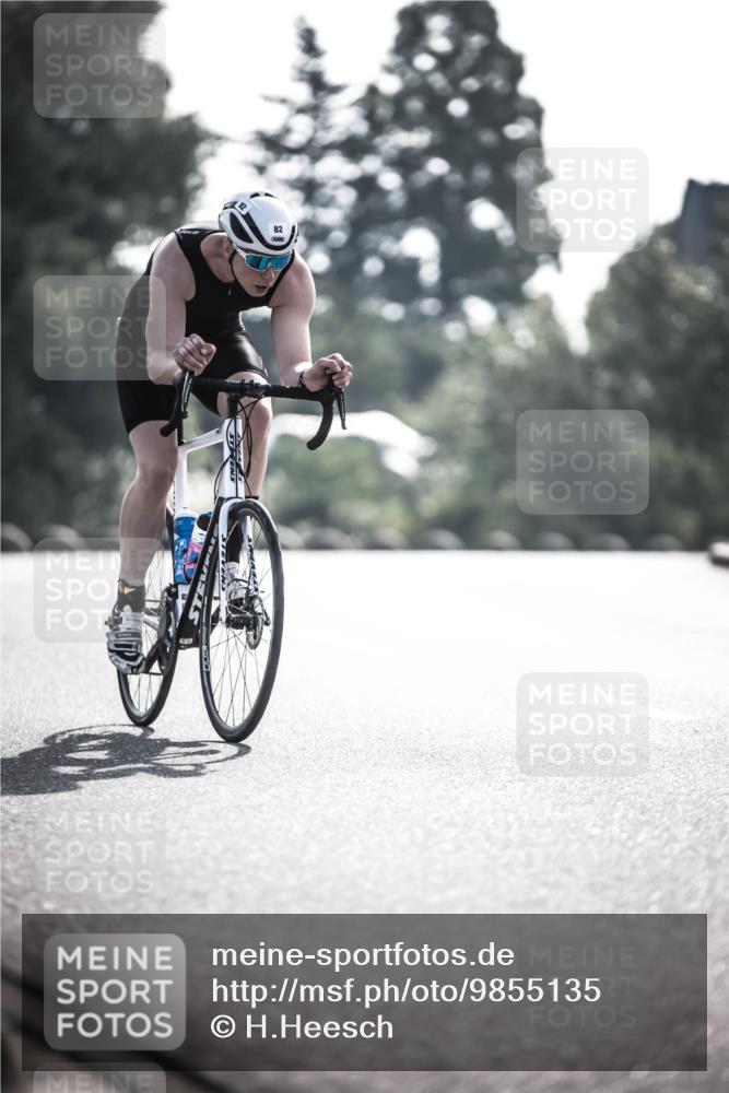21.06.2026 - 29. Vierlanden-Triathlon H.Heesch http://msf.ph/oto/9855135 21.06.2026 08:50:56 Radfahren 14, 78, 82 meine-sportfotos.de