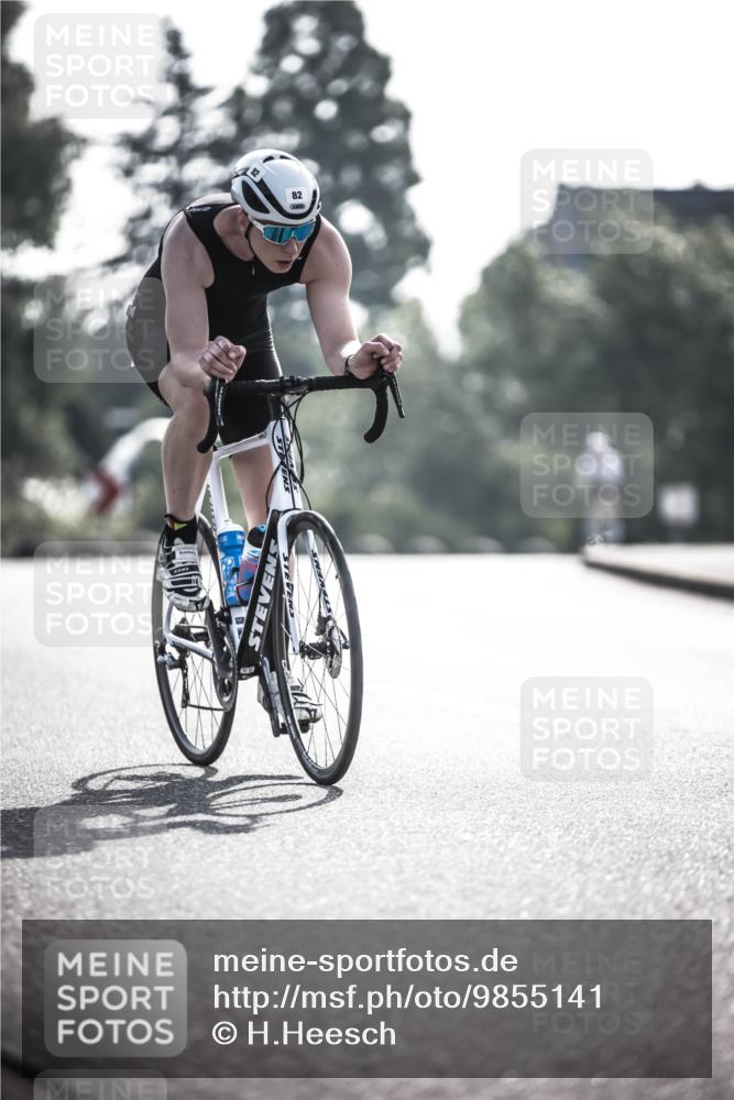 21.06.2026 - 29. Vierlanden-Triathlon H.Heesch http://msf.ph/oto/9855141 21.06.2026 08:50:56 Radfahren 14, 78, 82 meine-sportfotos.de