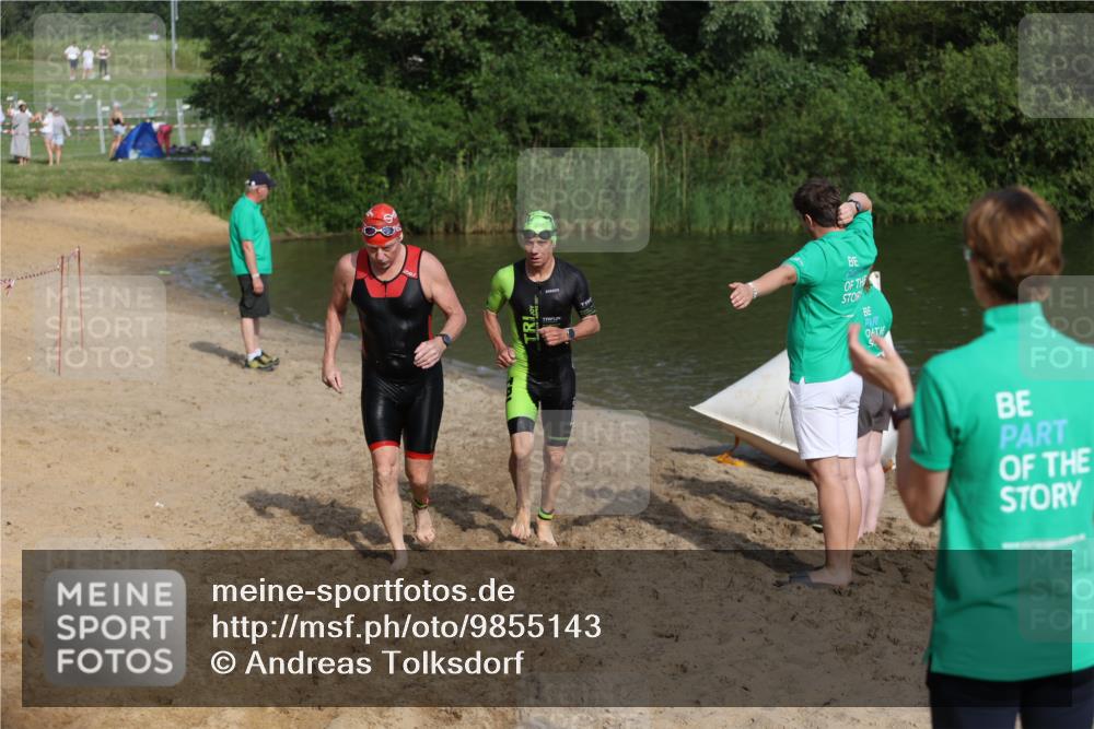 21.06.2026 - 29. Vierlanden-Triathlon Andreas Tolksdorf http://msf.ph/oto/9855143 21.06.2026 08:50:48 Schwimmen 100, 163, 179, 1353 meine-sportfotos.de