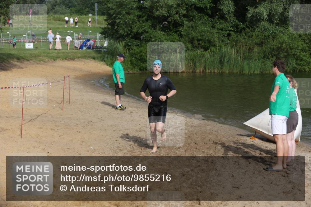 21.06.2026 - 29. Vierlanden-Triathlon Andreas Tolksdorf http://msf.ph/oto/9855216 21.06.2026 08:51:04 Schwimmen 68, 71 meine-sportfotos.de