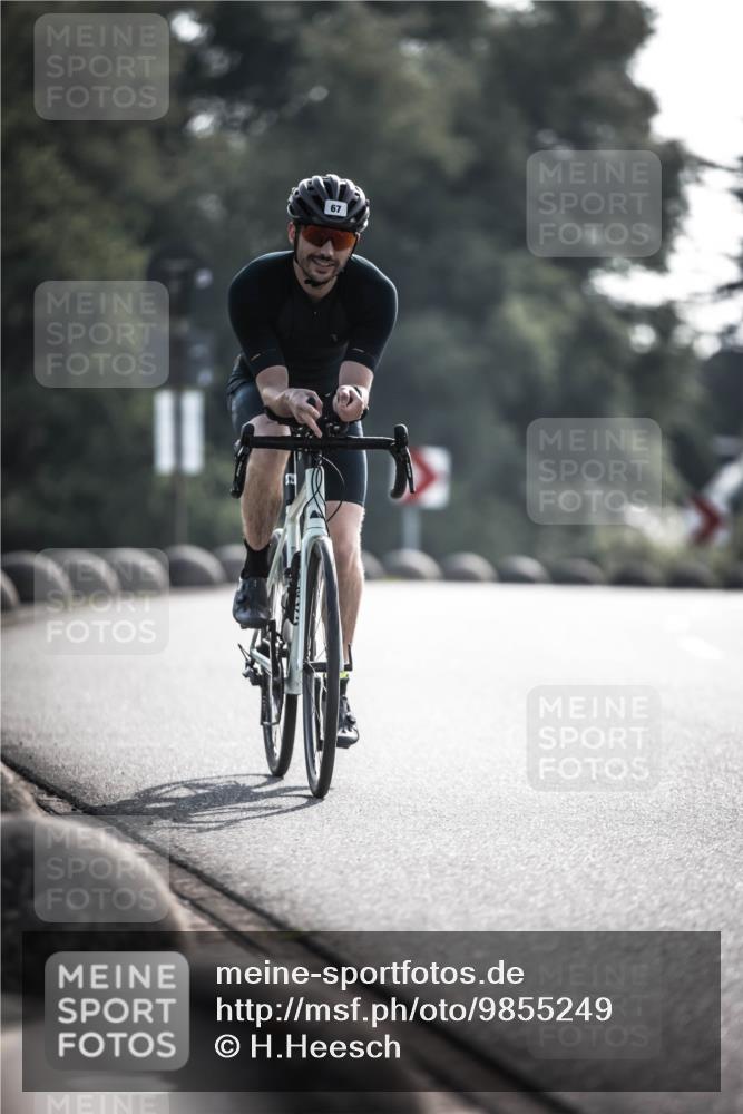 21.06.2026 - 29. Vierlanden-Triathlon H.Heesch http://msf.ph/oto/9855249 21.06.2026 08:51:54 Radfahren 67 meine-sportfotos.de