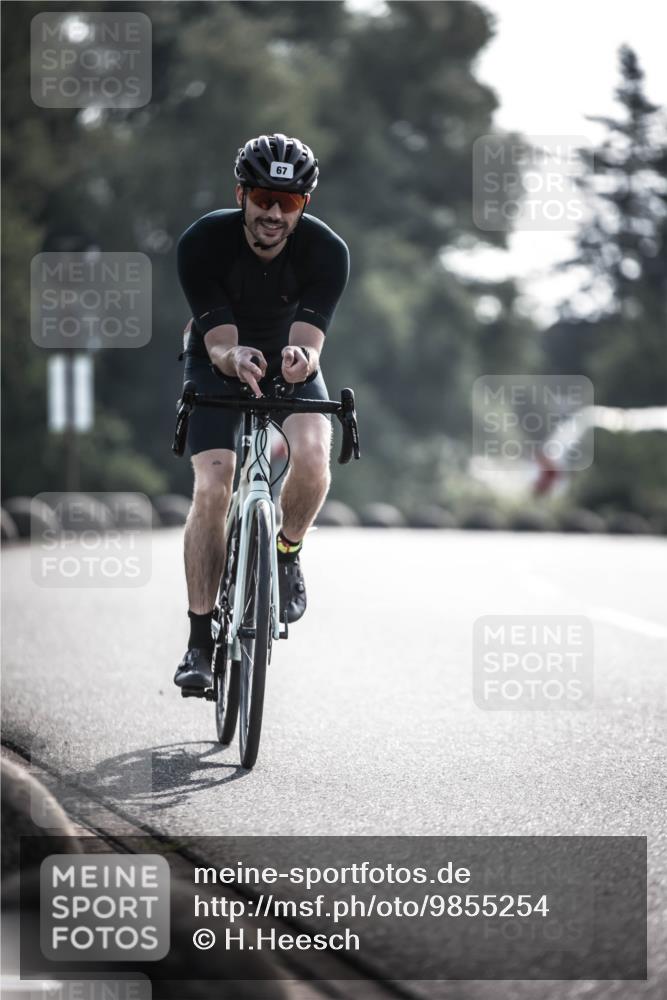 21.06.2026 - 29. Vierlanden-Triathlon H.Heesch http://msf.ph/oto/9855254 21.06.2026 08:51:54 Radfahren 67 meine-sportfotos.de