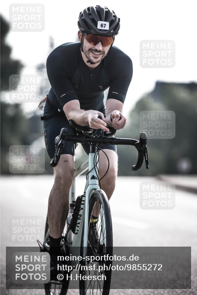 21.06.2026 - 29. Vierlanden-Triathlon H.Heesch http://msf.ph/oto/9855272 21.06.2026 08:51:55 Radfahren 67 meine-sportfotos.de