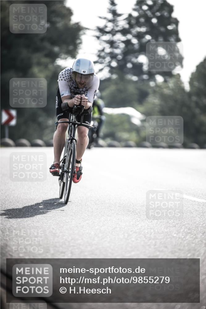 21.06.2026 - 29. Vierlanden-Triathlon H.Heesch http://msf.ph/oto/9855279 21.06.2026 08:52:08 Radfahren 27, 38, 42 meine-sportfotos.de