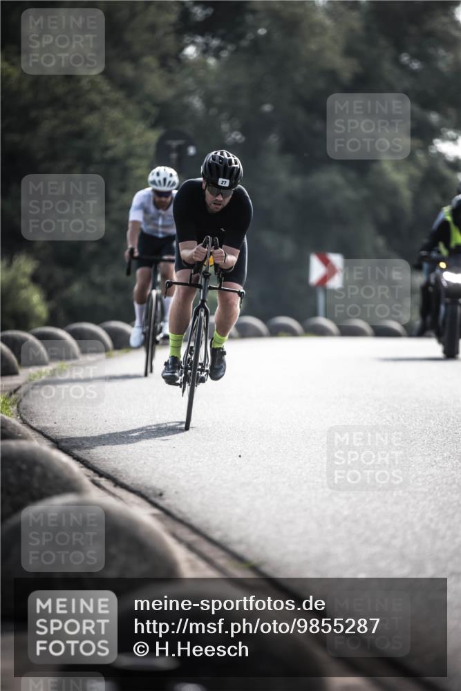 21.06.2026 - 29. Vierlanden-Triathlon H.Heesch http://msf.ph/oto/9855287 21.06.2026 08:52:09 Radfahren 27, 38, 42 meine-sportfotos.de