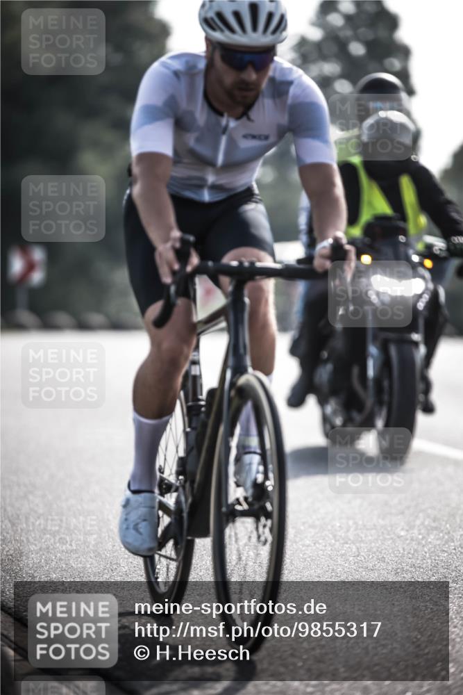 21.06.2026 - 29. Vierlanden-Triathlon H.Heesch http://msf.ph/oto/9855317 21.06.2026 08:52:12 Radfahren 27, 38, 99 meine-sportfotos.de