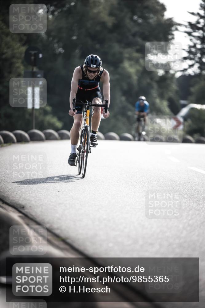 21.06.2026 - 29. Vierlanden-Triathlon H.Heesch http://msf.ph/oto/9855365 21.06.2026 08:52:25 Radfahren 56, 108 meine-sportfotos.de