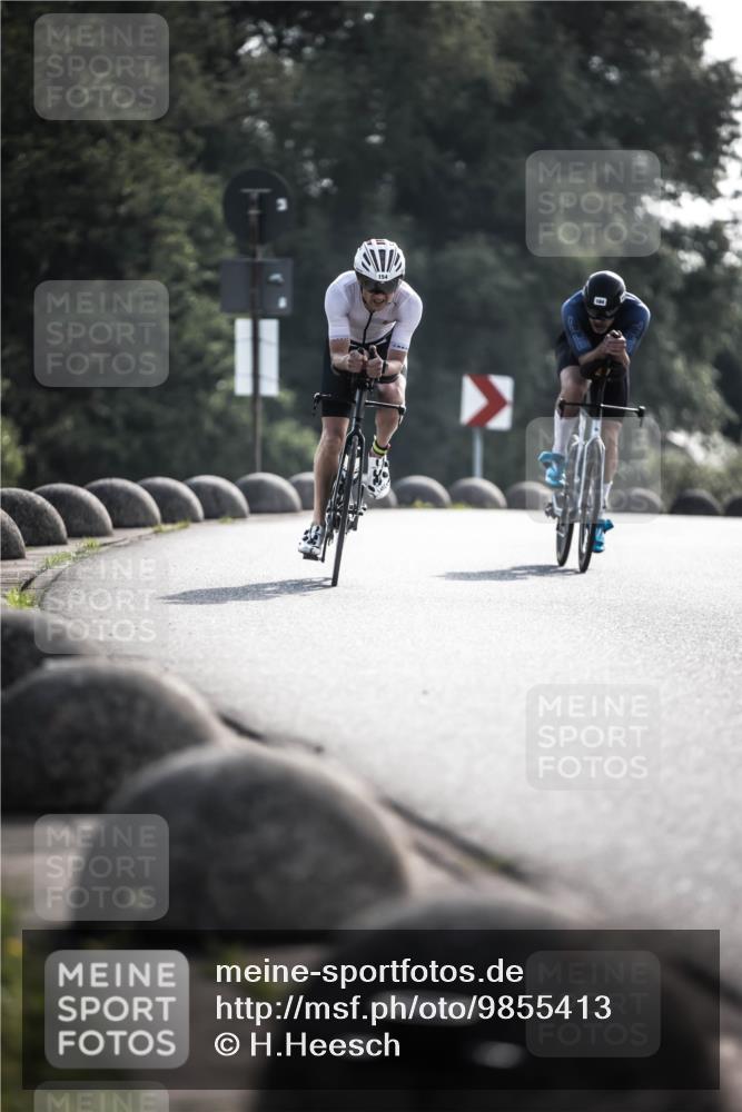 21.06.2026 - 29. Vierlanden-Triathlon H.Heesch http://msf.ph/oto/9855413 21.06.2026 08:52:41 Radfahren 154, 184 meine-sportfotos.de