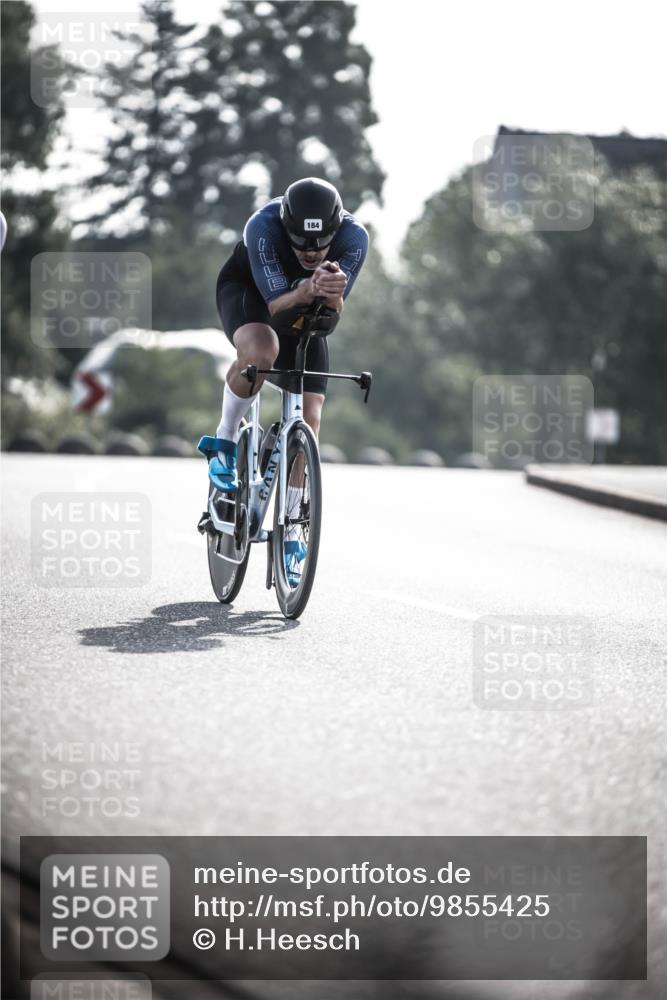 21.06.2026 - 29. Vierlanden-Triathlon H.Heesch http://msf.ph/oto/9855425 21.06.2026 08:52:43 Radfahren 154, 184 meine-sportfotos.de