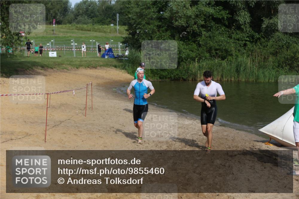 21.06.2026 - 29. Vierlanden-Triathlon Andreas Tolksdorf http://msf.ph/oto/9855460 21.06.2026 08:52:22 Schwimmen 33, 181 meine-sportfotos.de