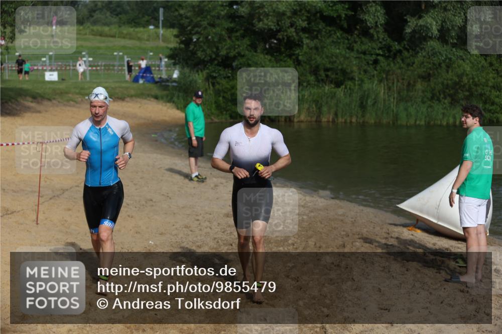 21.06.2026 - 29. Vierlanden-Triathlon Andreas Tolksdorf http://msf.ph/oto/9855479 21.06.2026 08:52:24 Schwimmen 33, 181 meine-sportfotos.de