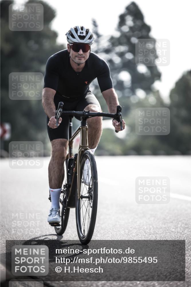 21.06.2026 - 29. Vierlanden-Triathlon H.Heesch http://msf.ph/oto/9855495 21.06.2026 08:53:33 Radfahren 88 meine-sportfotos.de
