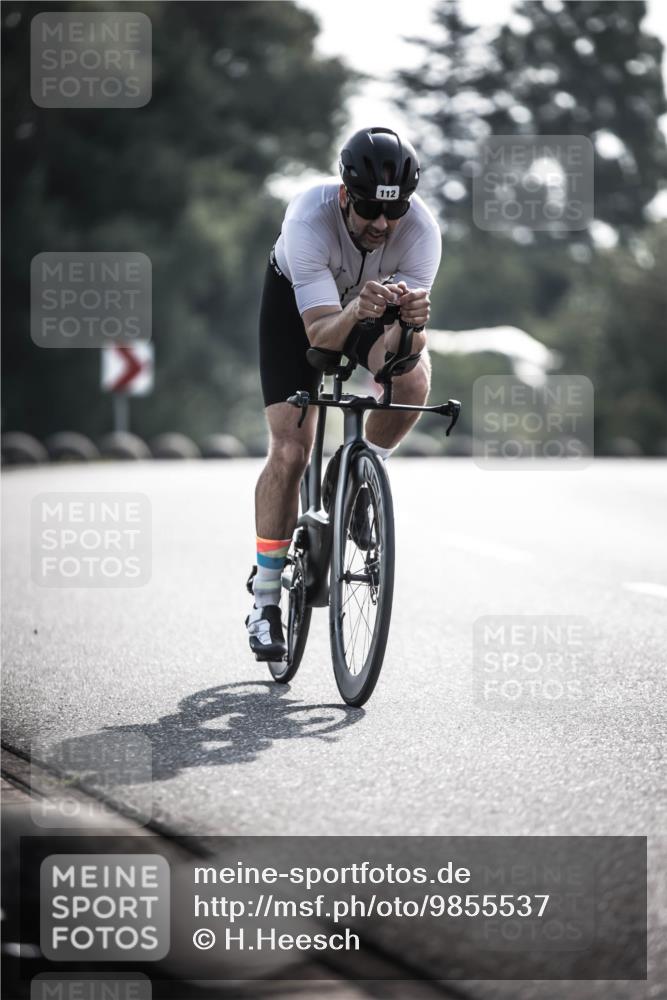 21.06.2026 - 29. Vierlanden-Triathlon H.Heesch http://msf.ph/oto/9855537 21.06.2026 08:53:50 Radfahren 4, 112 meine-sportfotos.de