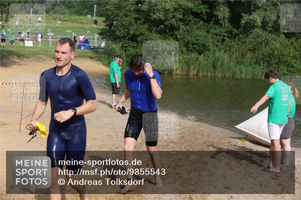 21.06.2026 - 29. Vierlanden-Triathlon Andreas Tolksdorf http://msf.ph/oto/9855543 21.06.2026 08:52:46 Schwimmen 22, 98, 195 meine-sportfotos.de