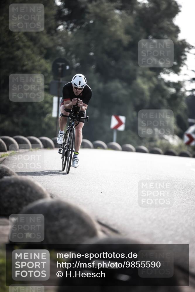 21.06.2026 - 29. Vierlanden-Triathlon H.Heesch http://msf.ph/oto/9855590 21.06.2026 08:54:25 Radfahren 173, 219 meine-sportfotos.de