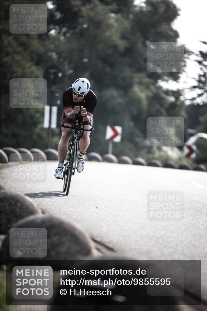 21.06.2026 - 29. Vierlanden-Triathlon H.Heesch http://msf.ph/oto/9855595 21.06.2026 08:54:25 Radfahren 173, 219 meine-sportfotos.de