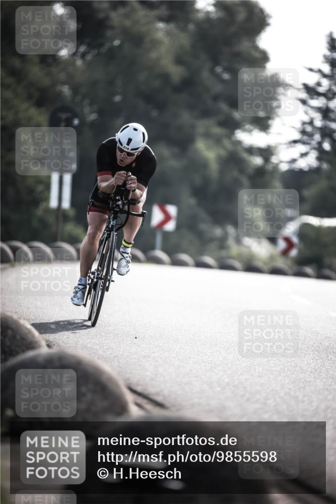21.06.2026 - 29. Vierlanden-Triathlon H.Heesch http://msf.ph/oto/9855598 21.06.2026 08:54:25 Radfahren 173, 219 meine-sportfotos.de