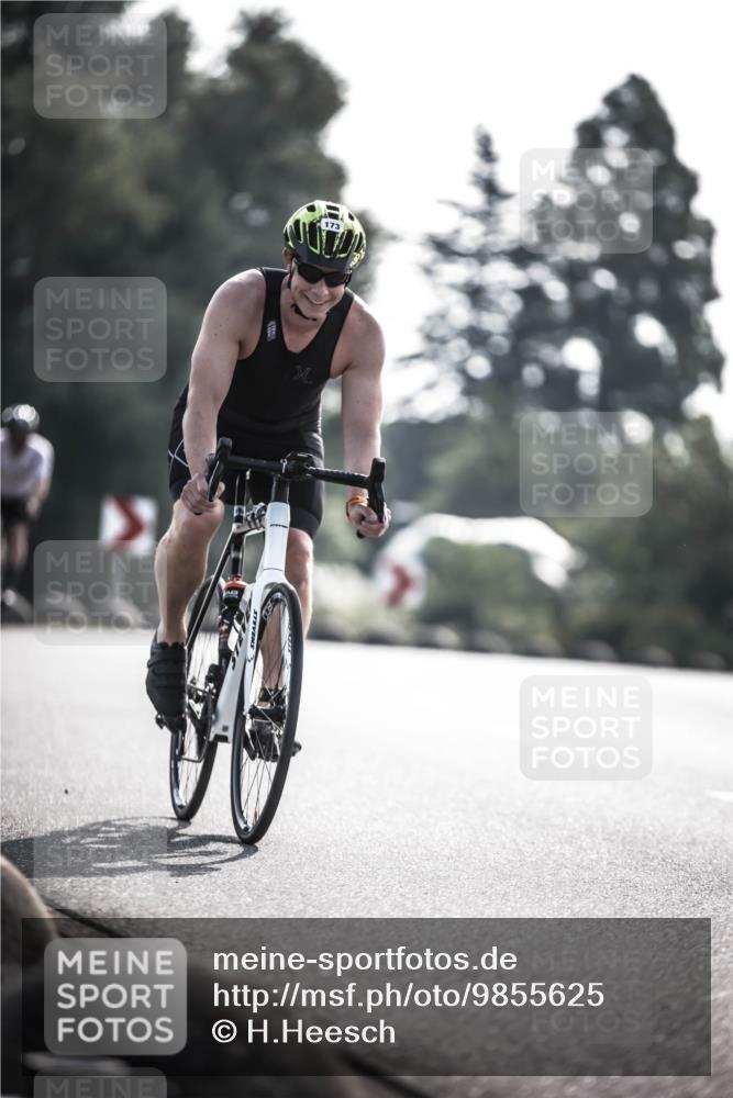 21.06.2026 - 29. Vierlanden-Triathlon H.Heesch http://msf.ph/oto/9855625 21.06.2026 08:54:33 Radfahren 18, 147, 173 meine-sportfotos.de