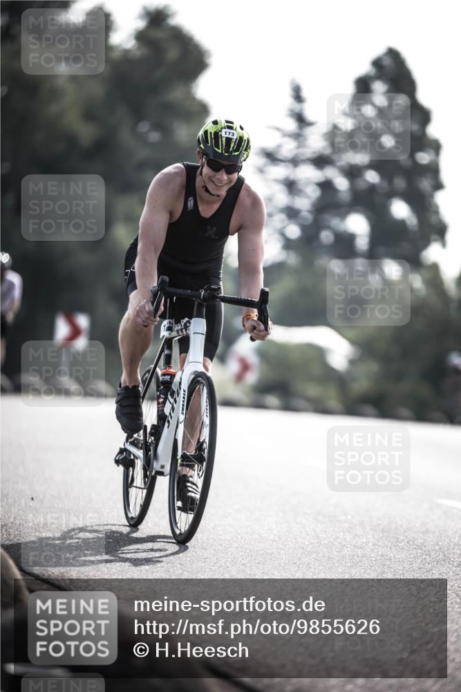 21.06.2026 - 29. Vierlanden-Triathlon H.Heesch http://msf.ph/oto/9855626 21.06.2026 08:54:33 Radfahren 18, 147, 173 meine-sportfotos.de