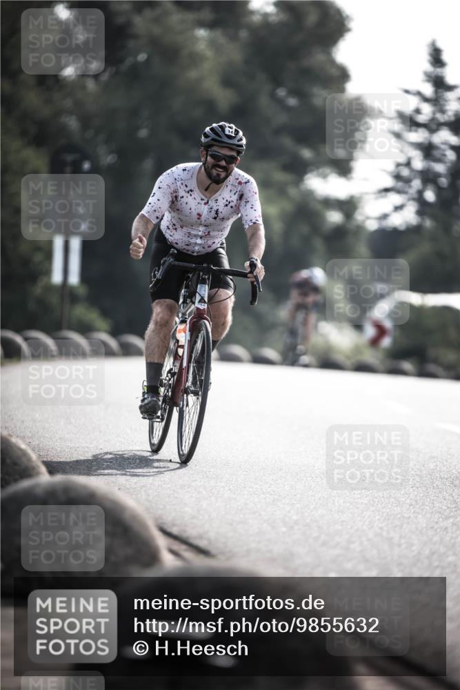 21.06.2026 - 29. Vierlanden-Triathlon H.Heesch http://msf.ph/oto/9855632 21.06.2026 08:54:36 Radfahren 18, 147, 173 meine-sportfotos.de