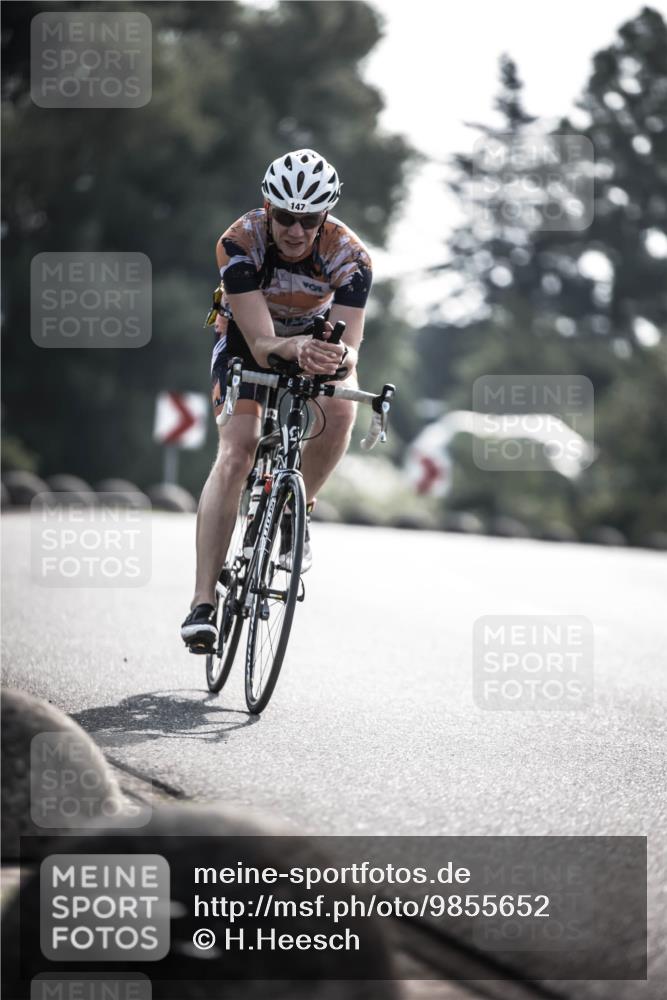 21.06.2026 - 29. Vierlanden-Triathlon H.Heesch http://msf.ph/oto/9855652 21.06.2026 08:54:40 Radfahren 18, 147 meine-sportfotos.de