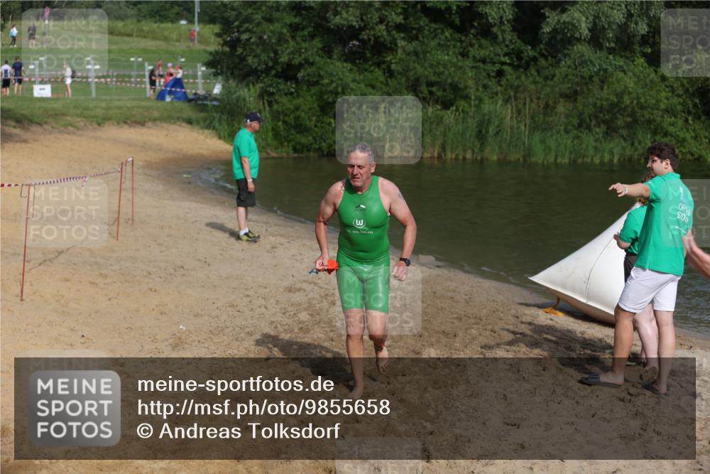 21.06.2026 - 29. Vierlanden-Triathlon Andreas Tolksdorf http://msf.ph/oto/9855658 21.06.2026 08:53:14 Schwimmen 200, 205 meine-sportfotos.de