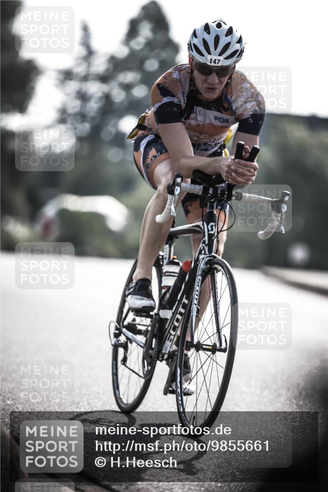 21.06.2026 - 29. Vierlanden-Triathlon H.Heesch http://msf.ph/oto/9855661 21.06.2026 08:54:41 Radfahren 147 meine-sportfotos.de