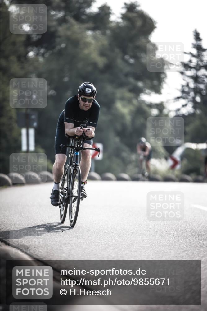 21.06.2026 - 29. Vierlanden-Triathlon H.Heesch http://msf.ph/oto/9855671 21.06.2026 08:54:56 Radfahren 34, 39, 84, 104 meine-sportfotos.de