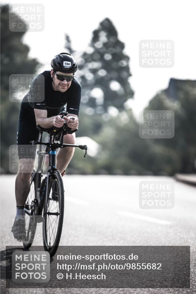 21.06.2026 - 29. Vierlanden-Triathlon H.Heesch http://msf.ph/oto/9855682 21.06.2026 08:54:56 Radfahren 34, 39, 84, 104 meine-sportfotos.de