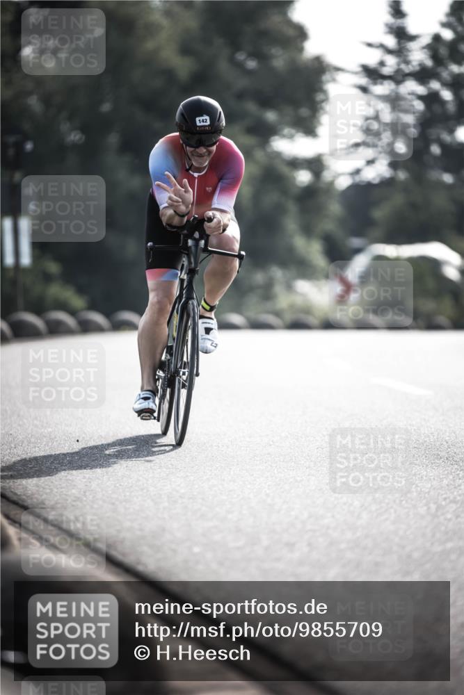 21.06.2026 - 29. Vierlanden-Triathlon H.Heesch http://msf.ph/oto/9855709 21.06.2026 08:55:11 Radfahren 142 meine-sportfotos.de